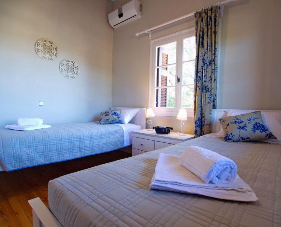 Villa Maragoudi Arménoi Esterno foto