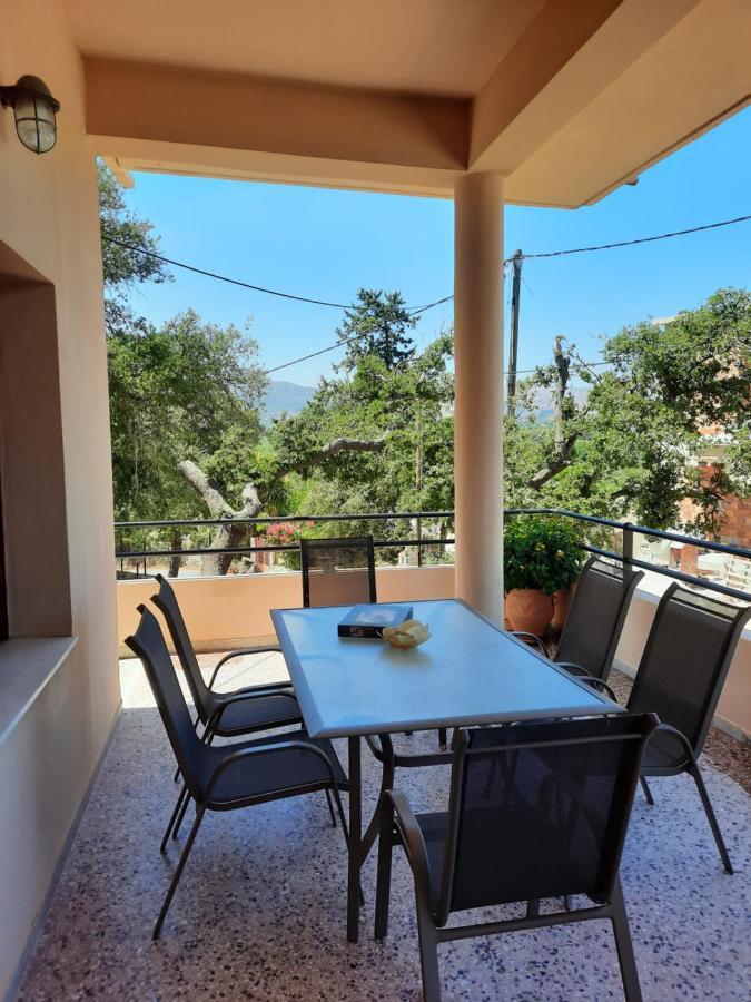 Villa Maragoudi Arménoi Esterno foto