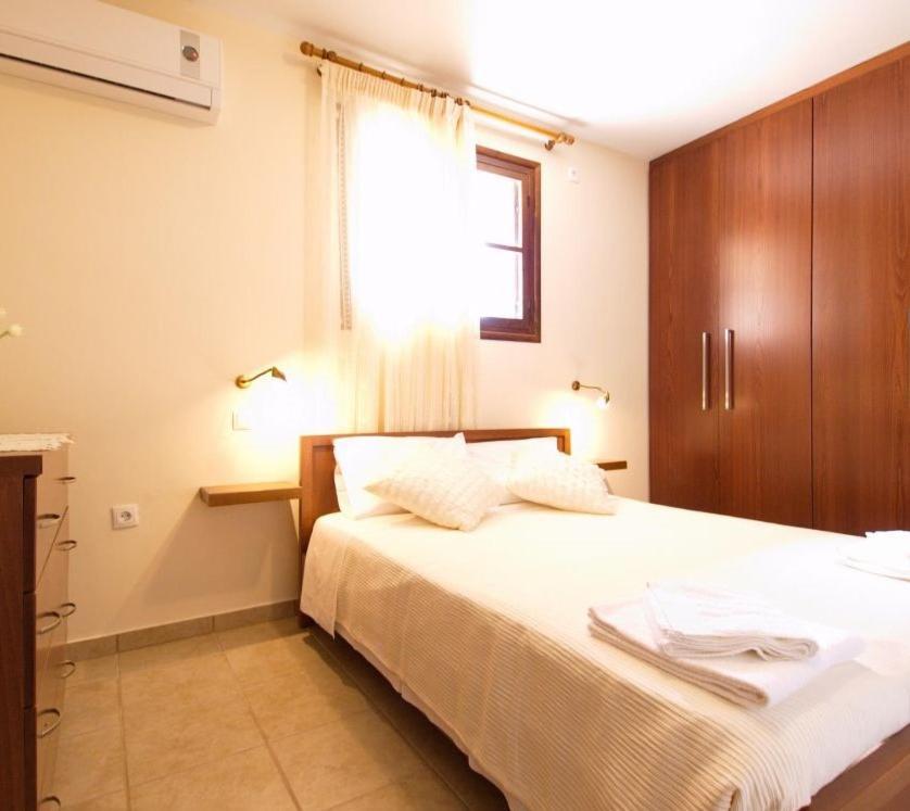 Villa Maragoudi Arménoi Esterno foto